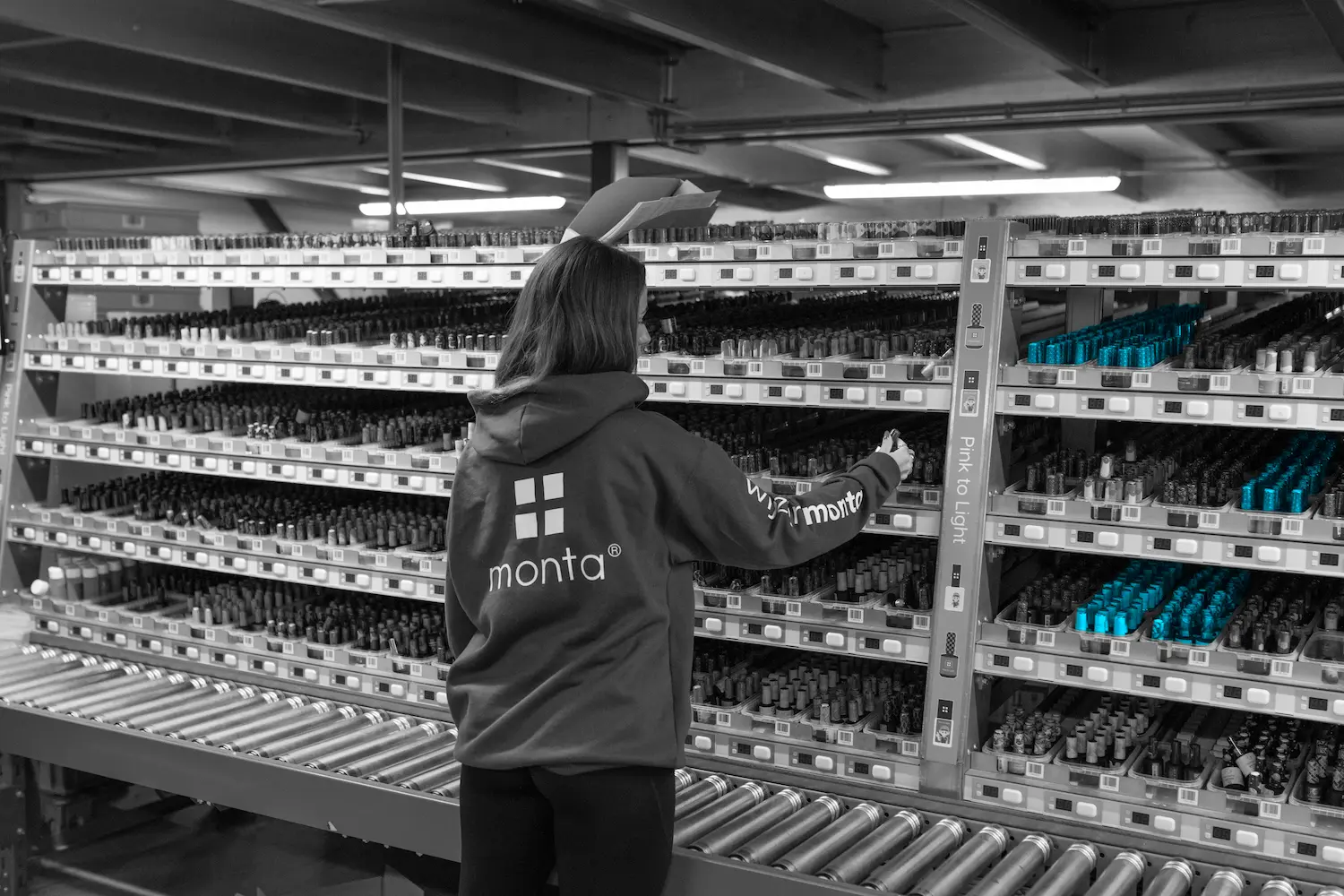 Pick to light 9 Pick-to-lightsysteem van MontaWMS